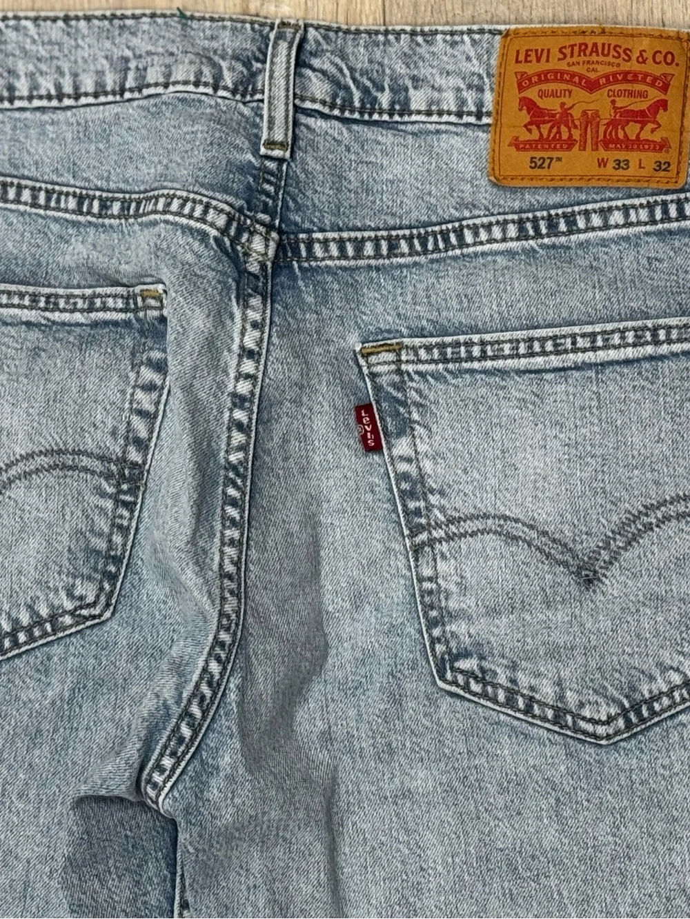 Levis 527 Jeans Mens 33x32 Blue Slim Bootcut Light Denim Western Cowboy Fade
